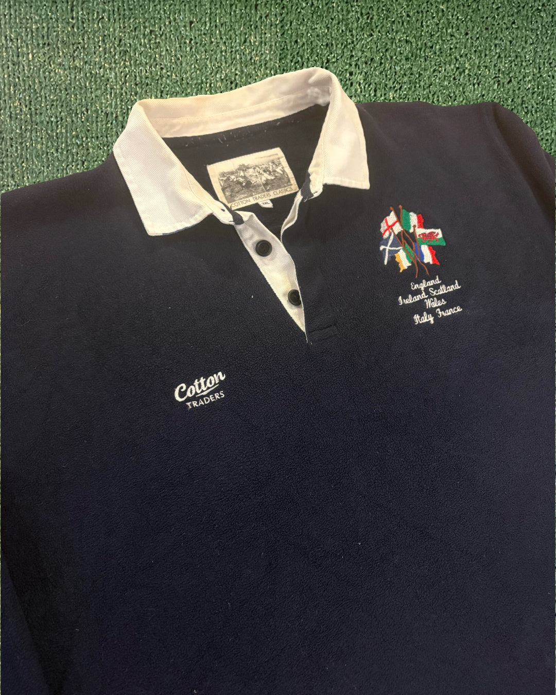 2000’s 6 Nations Fleece - 2XL